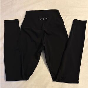 NVGTN Jet Black Active Leggings